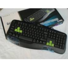 森松尼酷影手SK-408 至尊版 PS/2接口下的经典游戏键盘体验